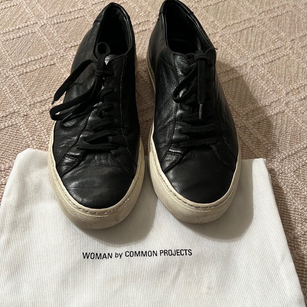 WOMAN by Common Projects Black Sneakers. Size 39.